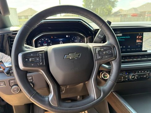 Used 2024 Chevrolet Silverado 2500 High Country w/ Midnight Edition AWD/4WD image 13