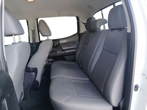 Used 2023 Toyota Tacoma SR AWD/4WD image 13