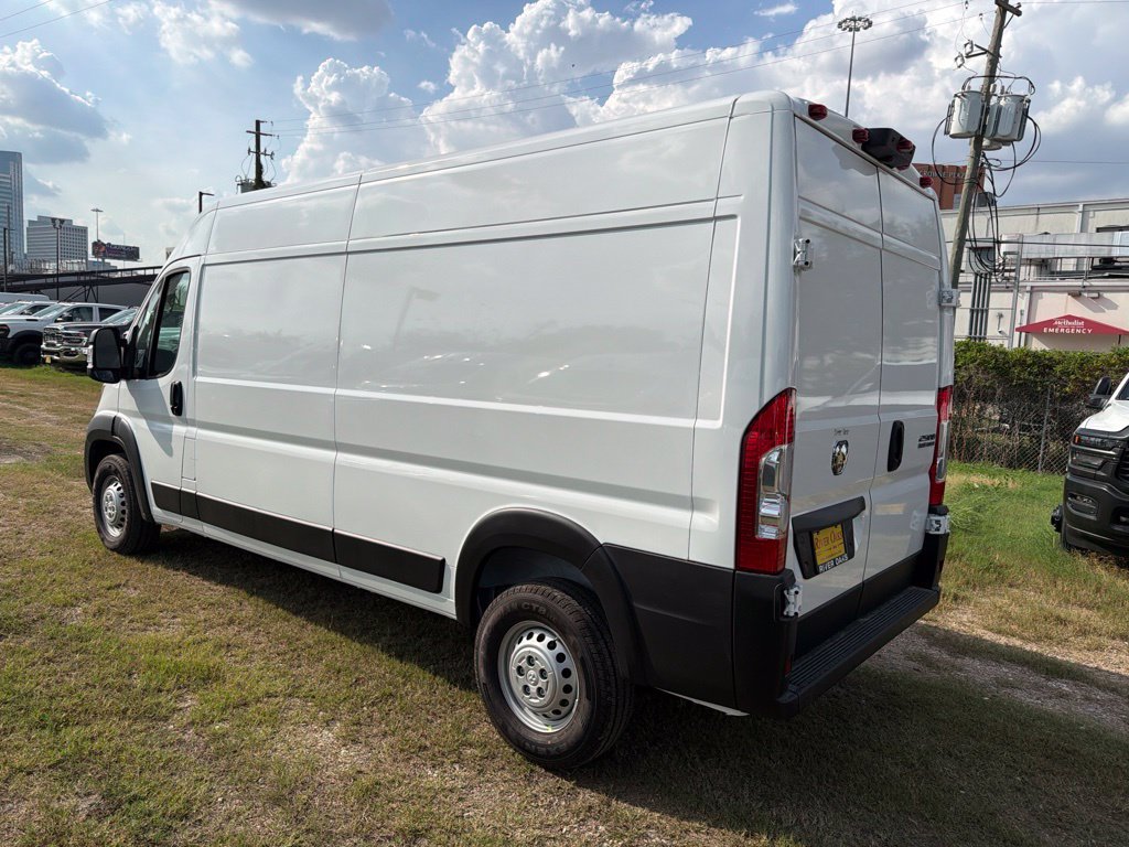 New 2027 RAM ProMaster 2500 w/ Safety Group FWD image 3