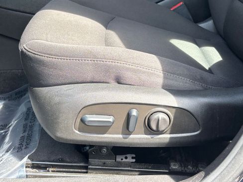 Used 2023 Chevrolet Malibu LT w/ Driver Confidence Package image 22