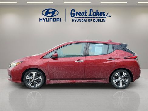 Used 2020 Nissan Leaf SV w/ SV Technology Package image 2
