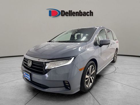 Used 2023 Honda Odyssey Touring image 1