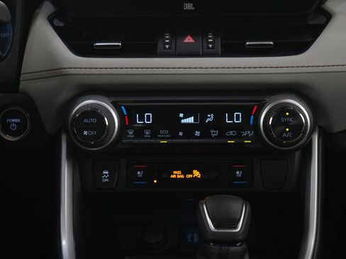 Used 2023 Toyota RAV4 Limited image 15