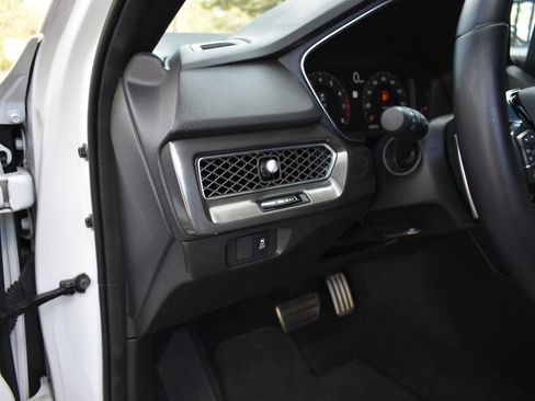 Used 2023 Acura Integra A-Spec image 17