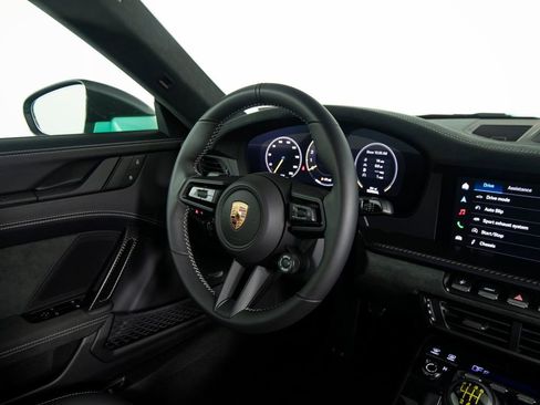Certified 2026 Porsche 911 GT3 RWD image 37