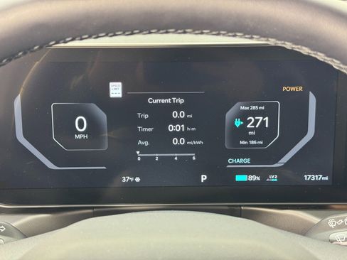 Used 2024 Kia EV9 Land image 21