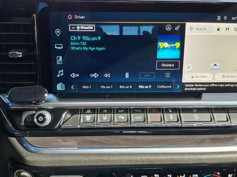 Used 2024 Chevrolet Silverado 2500 LTZ w/ LTZ Plus Package image 19