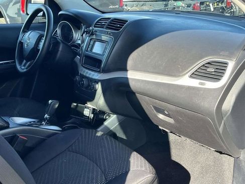 Used 2015 Dodge Journey American Value Package w/ Flexible Seating Group image 25