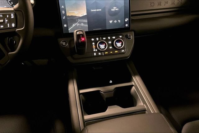 Certified 2026 Land Rover Defender 110 S AWD/4WD image 19
