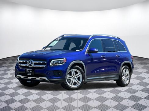 Used 2021 Mercedes-Benz GLB 250 4MATIC image 1