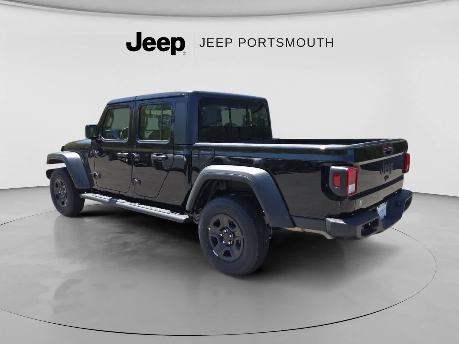 New 2026 Jeep Gladiator Sport AWD/4WD image 6