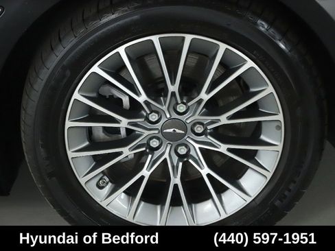 Used 2024 Genesis G80 2.5T AWD/4WD image 11
