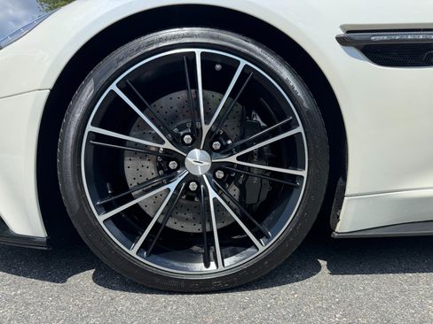Used 2014 Aston Martin Vanquish Coupe RWD image 67