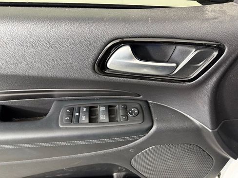 Used 2022 Dodge Durango SXT image 14