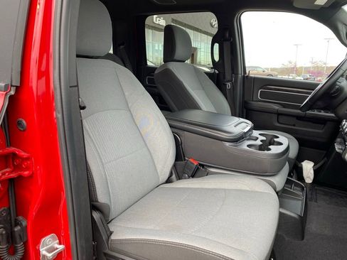 Used 2024 RAM 2500 Big Horn w/ Bed Utility Group AWD/4WD image 29