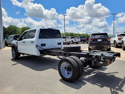 New 2025 Ford F450 XL w/ XL Chrome Package image 9