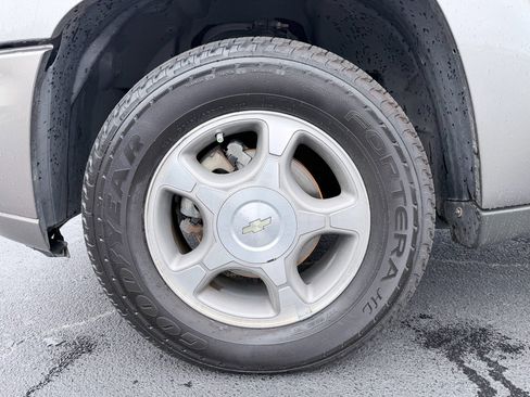 Used 2008 Chevrolet TrailBlazer 2WD w/ Smoker's Package image 27