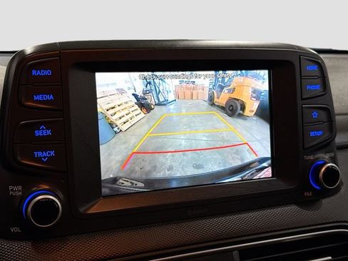 Used 2019 Hyundai Kona SE AWD/4WD image 14