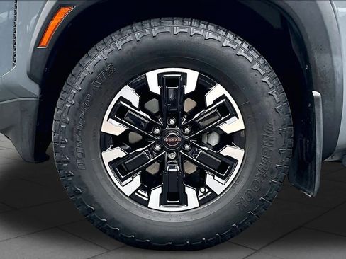 Used 2023 Nissan Frontier Pro-X w/ Pro Convenience Package RWD image 11