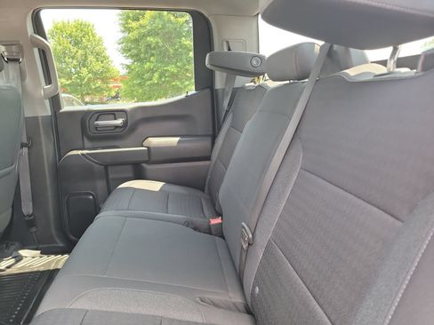 Used 2023 Chevrolet Silverado 1500 Custom AWD/4WD image 22
