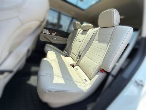 Used 2020 Mercedes-Benz GLS 580 4MATIC image 11