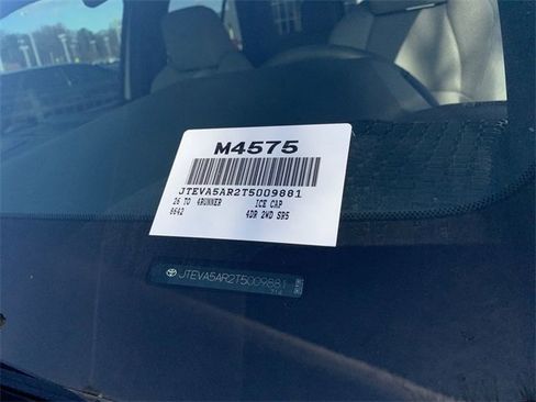 New 2026 Toyota 4Runner SR5 image 38