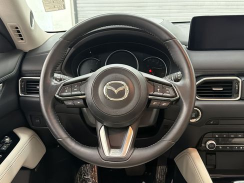 Used 2024 MAZDA CX-5 AWD 2.5 S w/ Premium Plus Pkg image 11