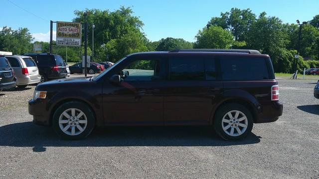 Used 2009 Ford Flex SE FWD image 5