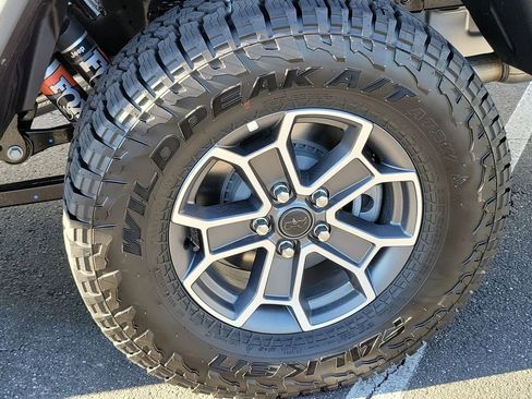 New 2026 Jeep Gladiator Mojave image 21