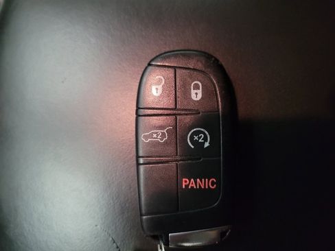 Used 2014 Dodge Durango Citadel w/ Technology Group image 32