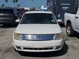 Used 2008 Ford Taurus SEL image 2