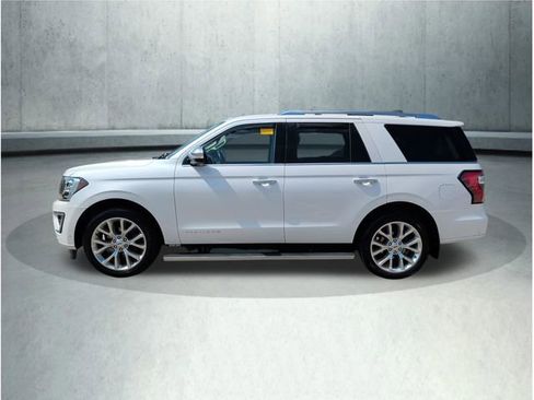 Used 2019 Ford Expedition Platinum AWD/4WD image 2