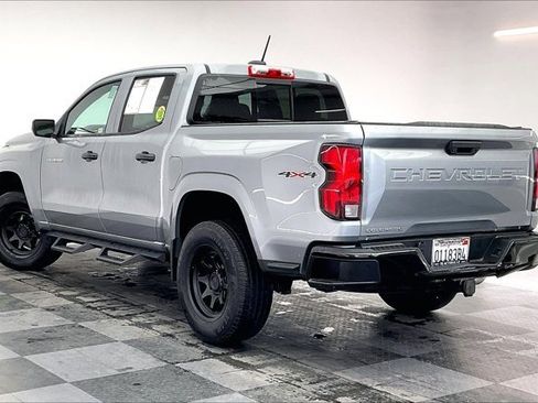 Used 2024 Chevrolet Colorado W/T w/ WT Convenience Package II image 10