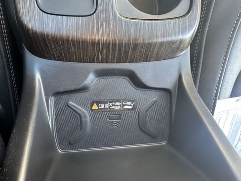 Used 2019 GMC Canyon Denali image 19