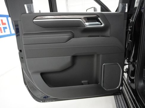 New 2026 Chevrolet Silverado 2500 LTZ w/ Z71 Chrome Sport Edition image 31