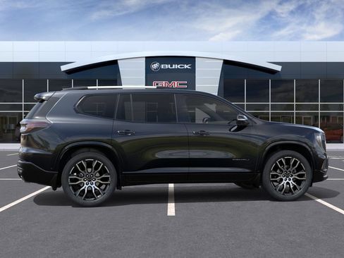 New 2026 GMC Acadia Denali Ultimate w/ LPO, Floor Liner Package AWD/4WD image 5