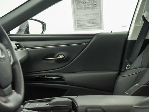 Used 2022 Lexus ES 300h w/ Premium Package FWD image 19