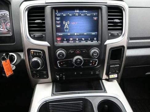 Used 2018 RAM 1500 Big Horn AWD/4WD image 41