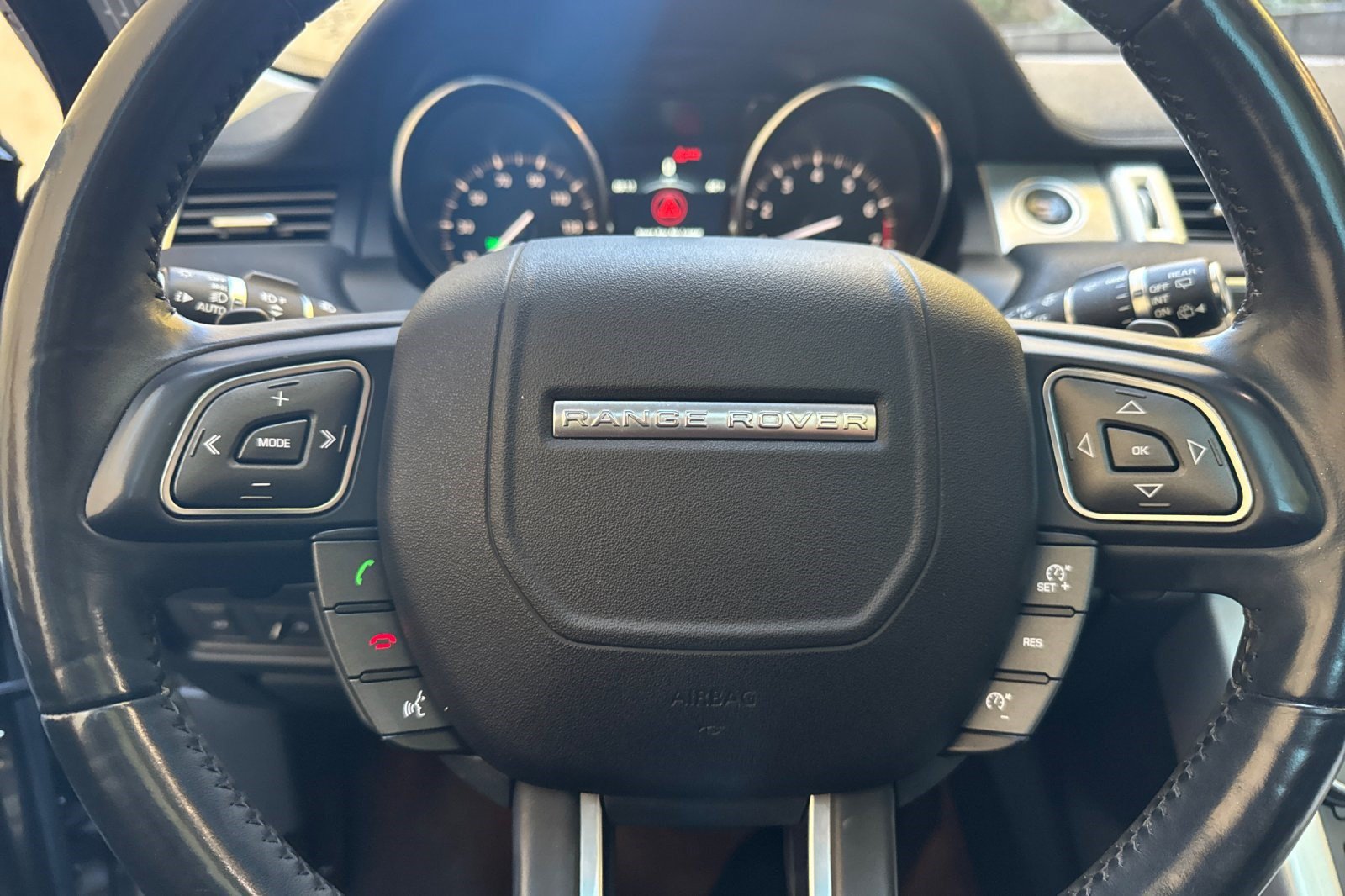 Used 2016 Land Rover Range Rover Evoque SE Premium AWD/4WD image 11