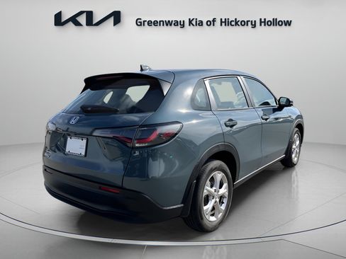Used 2025 Honda HR-V LX image 7
