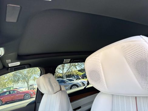 New 2026 Cadillac Vistiq Luxury image 32