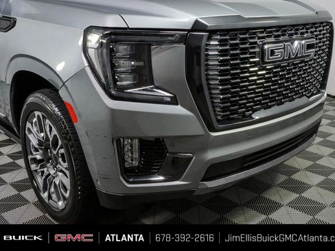 Certified 2023 GMC Yukon Denali Ultimate w/ LPO, Floor Liner Package AWD/4WD image 40