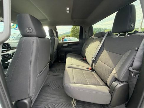 Certified 2026 Chevrolet Silverado 2500 LT AWD/4WD image 35