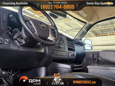 Used 2019 Chevrolet Express 3500 Extended w/ Driver Convenience Package image 16