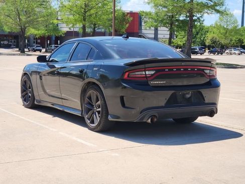 Used 2019 Dodge Charger GT w/ Performance Handling Group image 7