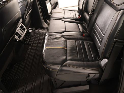 Used 2024 Ford F250 Platinum w/ FX4 Off-Road Package AWD/4WD image 13