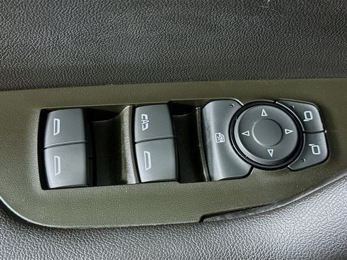 Used 2023 Chevrolet Blazer LT w/ Convenience Package image 15