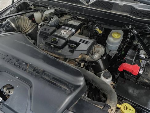 Used 2022 RAM 3500 Limited AWD/4WD image 57