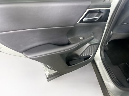Used 2024 Mitsubishi Outlander SE FWD image 26