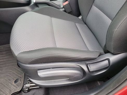 Used 2024 Kia Soul LX w/ Option Group 015 FWD image 10